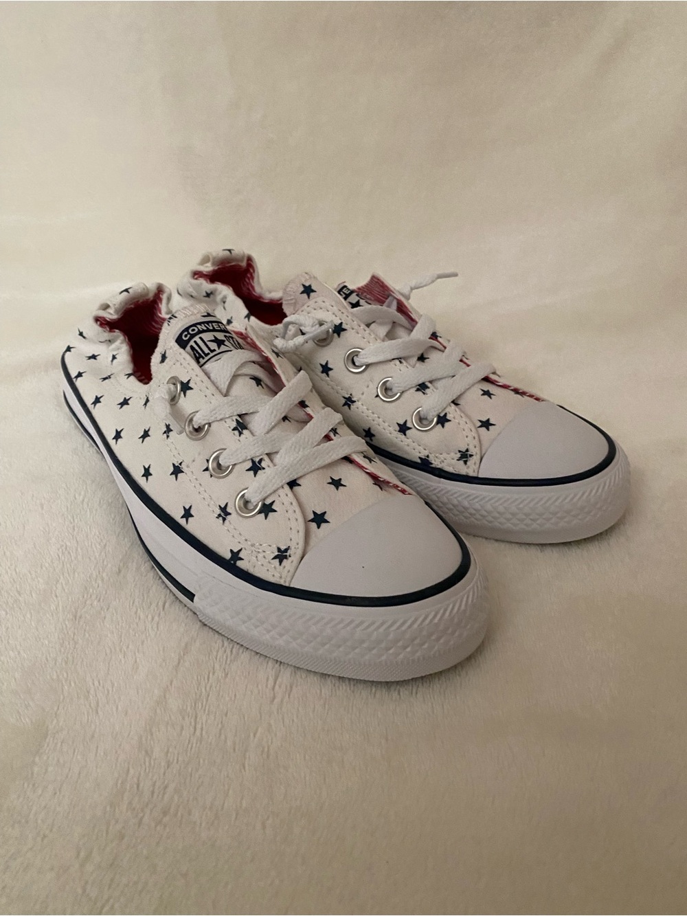 NEW Converse All Star White Shoreline Sneakers with Navy Star Print - Picture 2 of 10